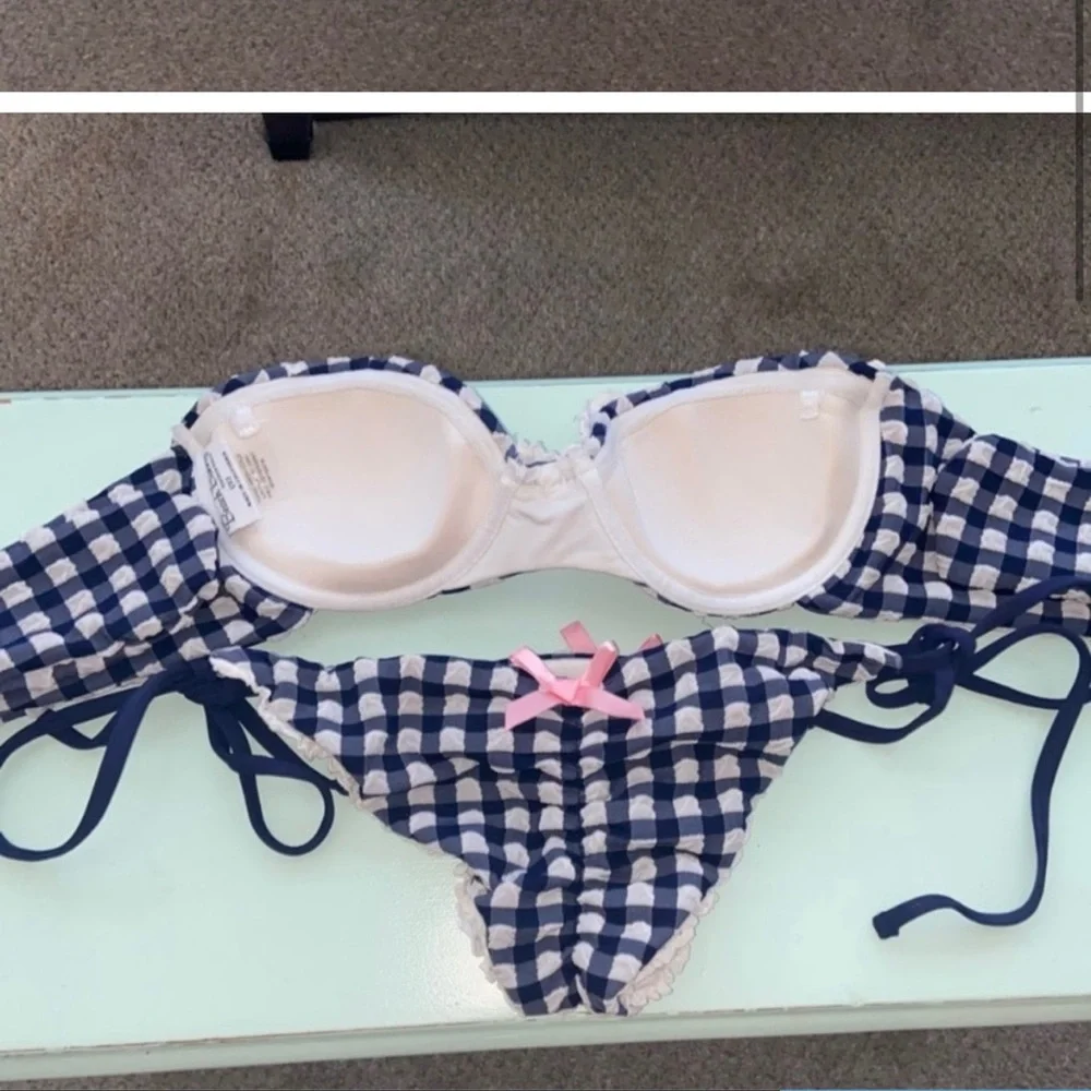 ISO - Picture 3 of 4